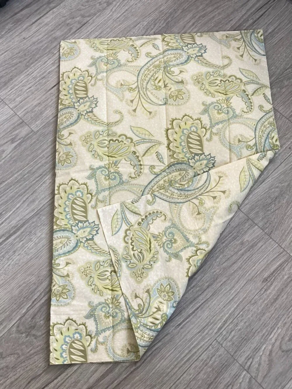 POTTERY BARN Pillow Case Paisley Envelope End Closure STANDARD Size